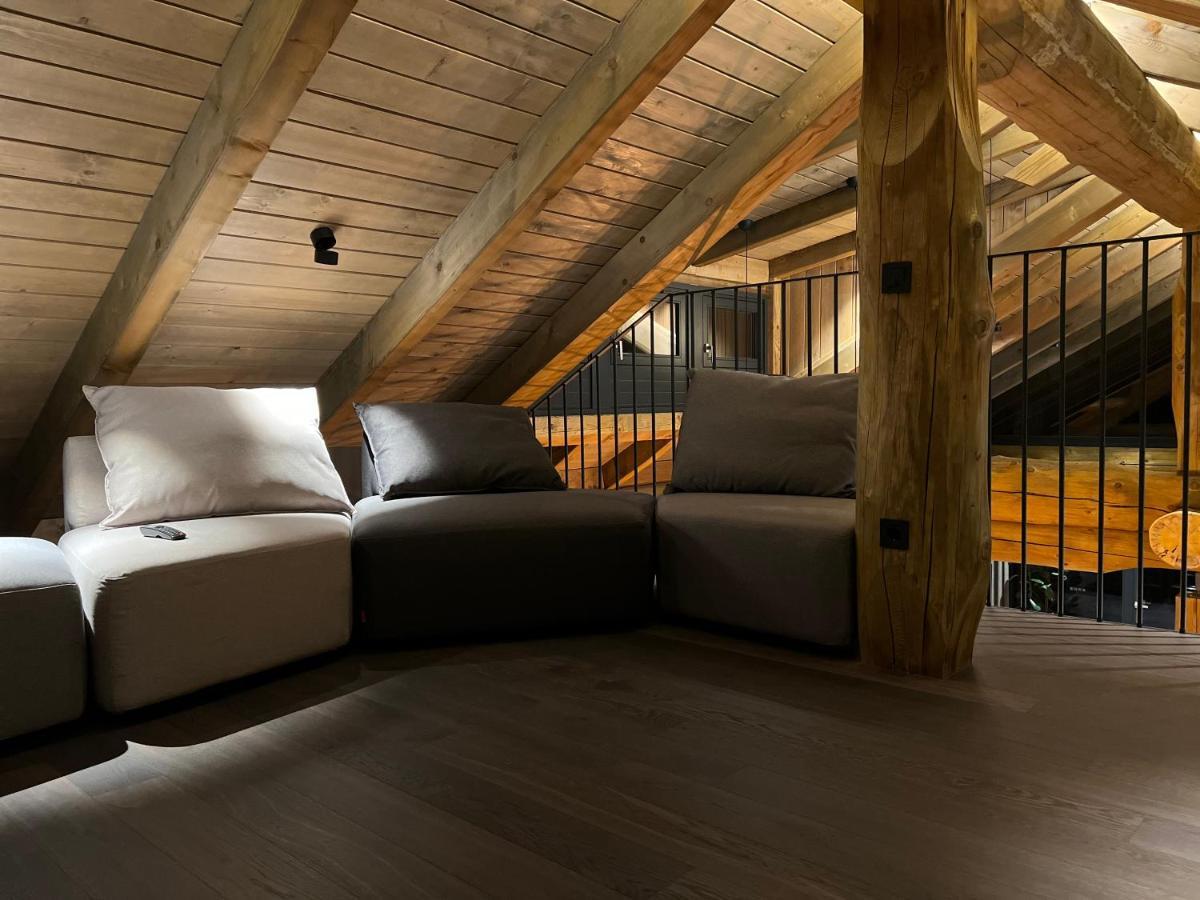 Deux A Chalet